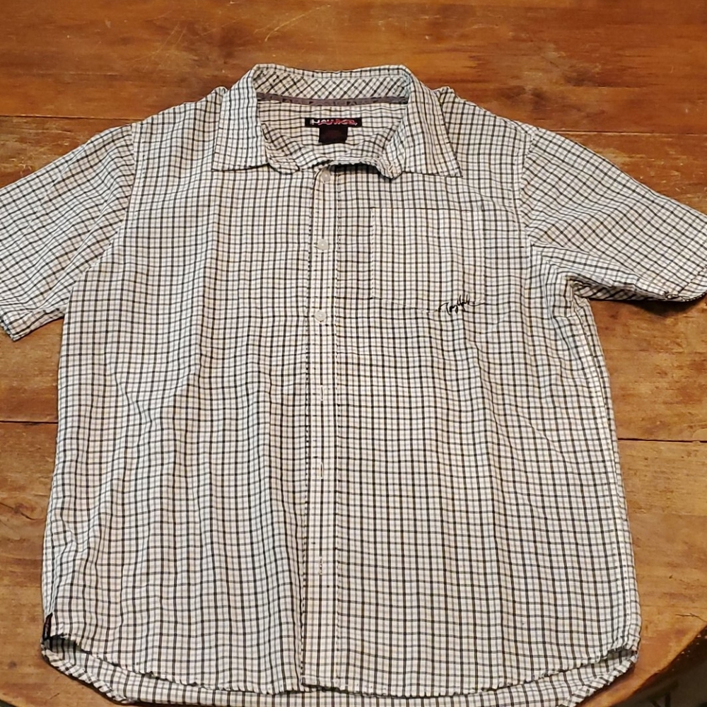 Hawk Medium button down short sleeve dress shirt